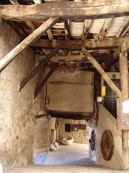 128.jpg